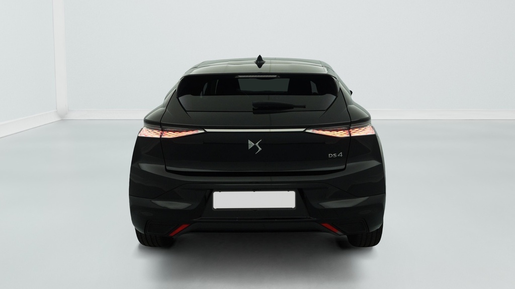 Ds DS4 Hybride 145 e-DCT6 Etoile – Alcantara