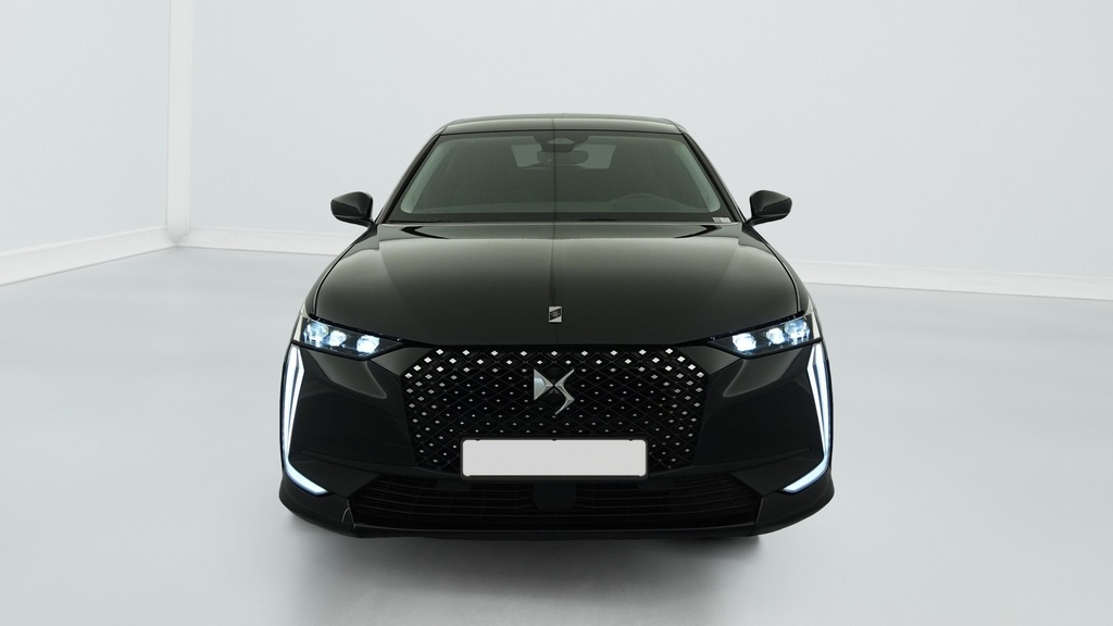 Ds DS4 Hybride 145 e-DCT6 Etoile – Alcantara