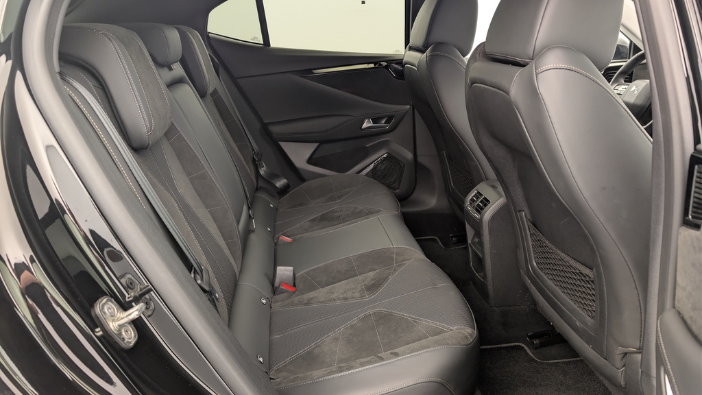 Ds DS4 Hybride 145 e-DCT6 Etoile – Alcantara