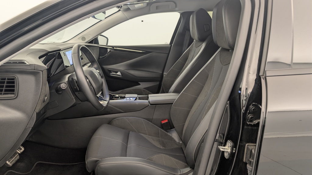 Ds DS4 Hybride 145 e-DCT6 Etoile – Alcantara
