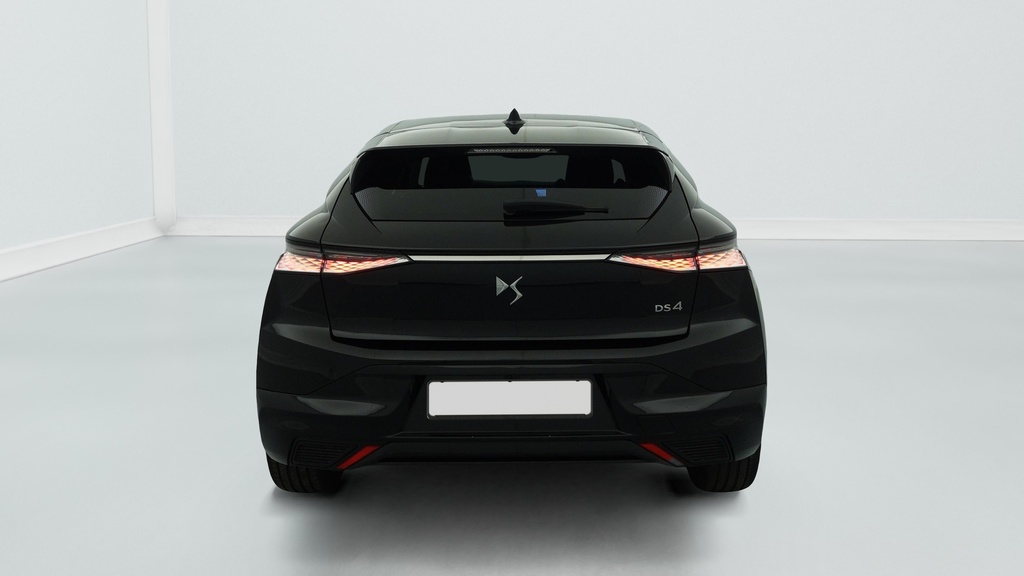 Ds DS4 Hybride 145 e-DCT6 Etoile – Alcantara