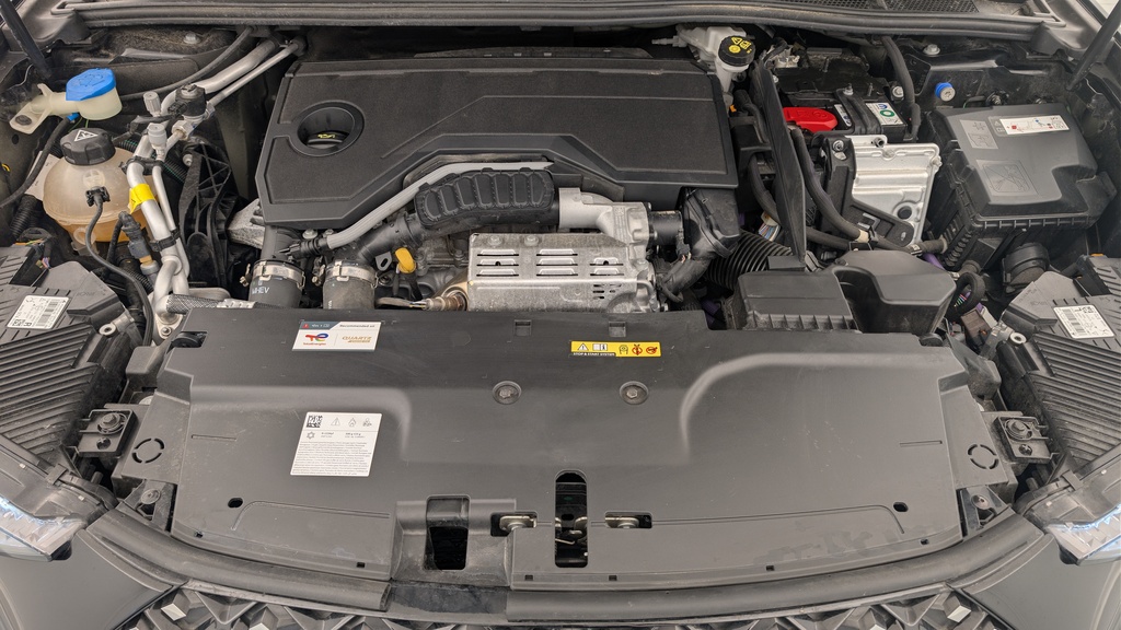 Ds DS4 Hybride 145 e-DCT6 Etoile – Alcantara