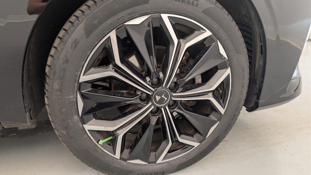 Ds DS4 Hybride 145 e-DCT6 Etoile – Alcantara