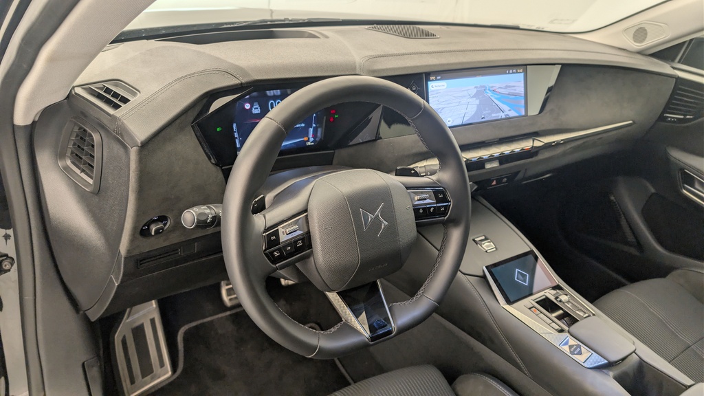 Ds DS4 Hybride 145 e-DCT6 Etoile – Alcantara