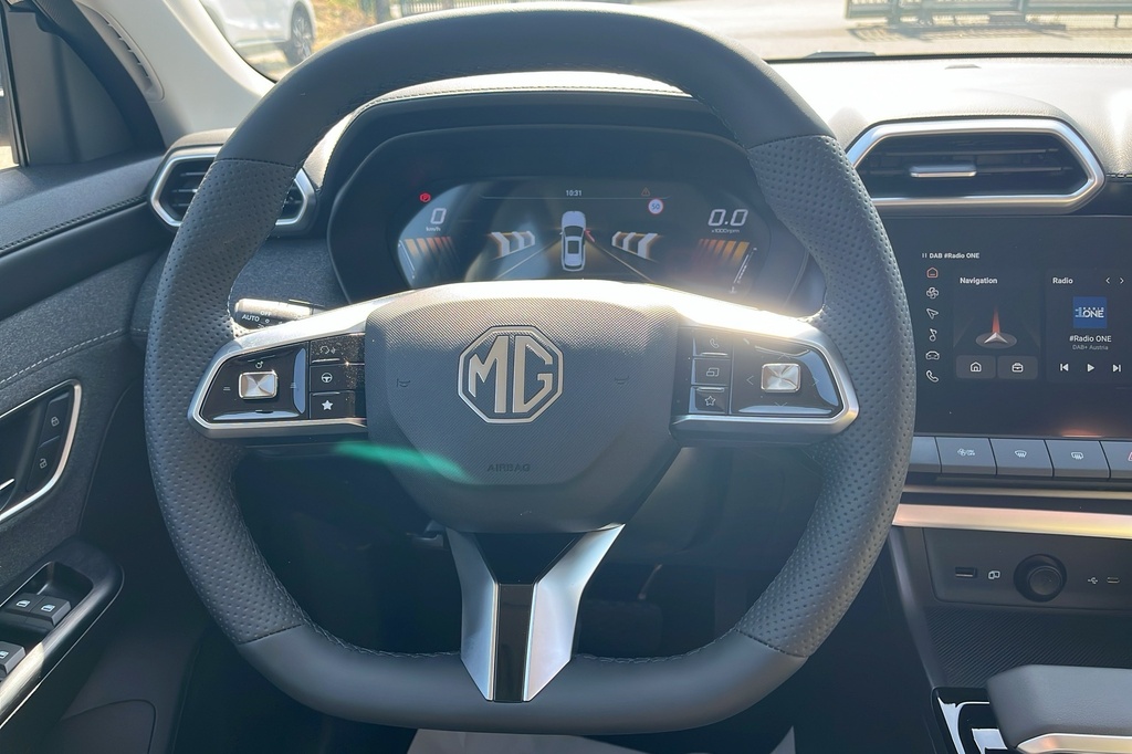 Mg ZS 1.5 L Hybrid+ 197 ch Standard