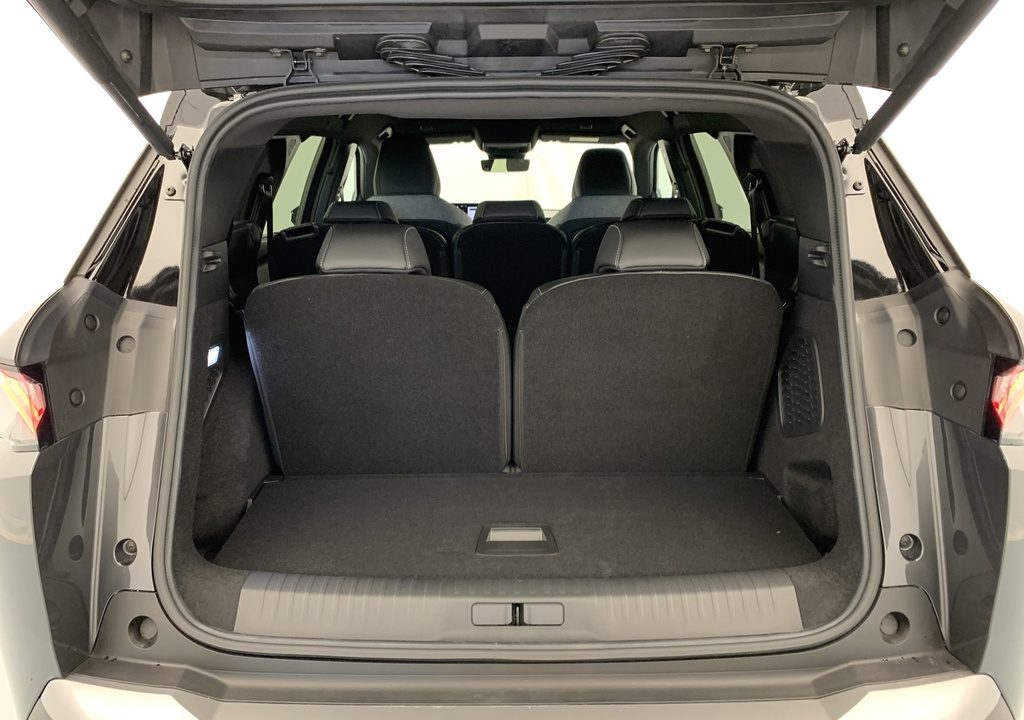 Peugeot 5008 HYBRID 145CH E-DCS6 GT