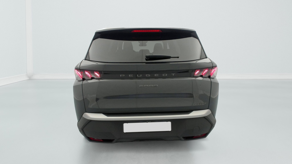 Peugeot 5008 HYBRID 145CH E-DCS6 GT