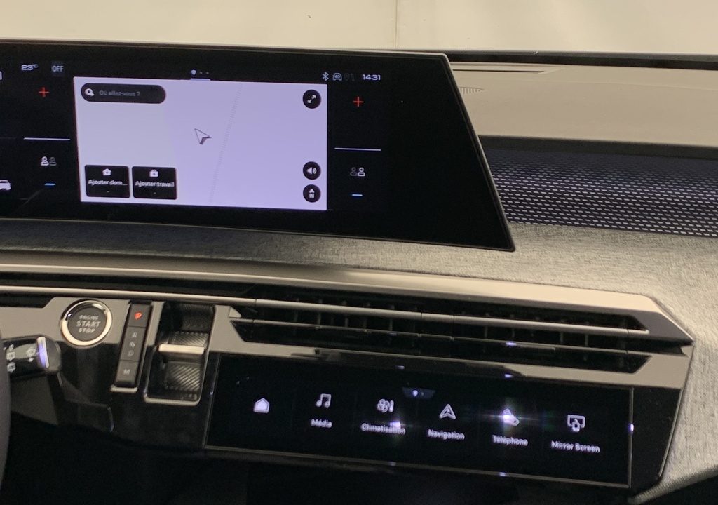Peugeot 5008 HYBRID 145CH E-DCS6 GT