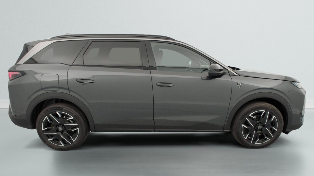 Peugeot 5008 HYBRID 145CH E-DCS6 GT