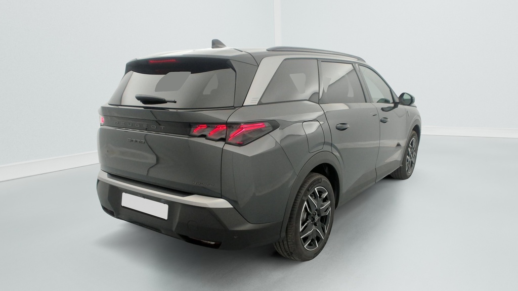 Peugeot 5008 HYBRID 145CH E-DCS6 GT