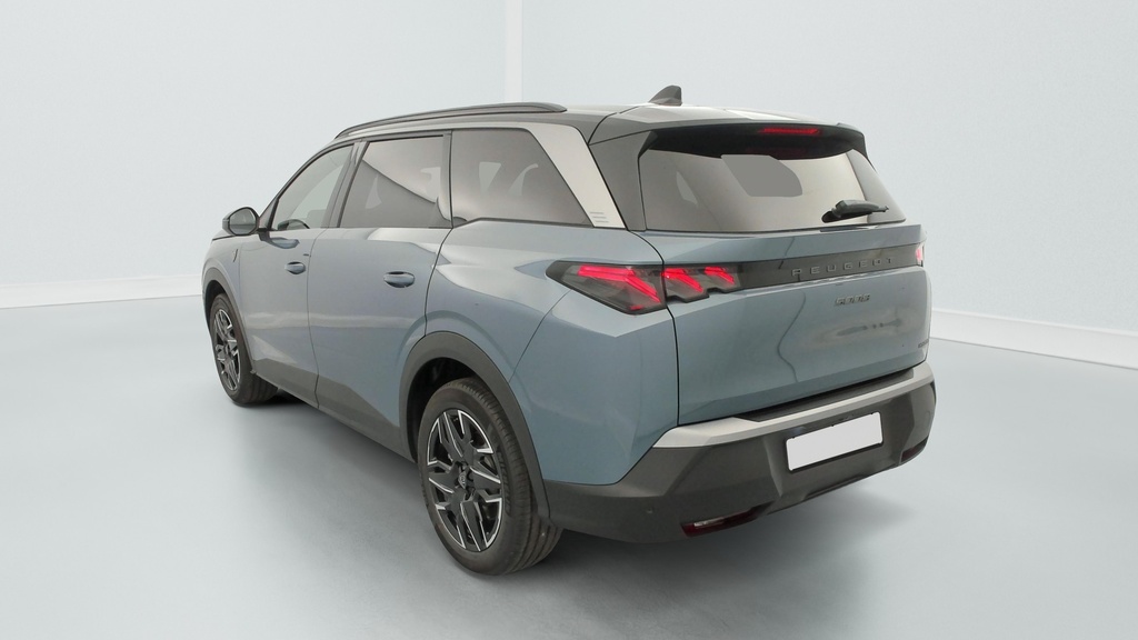 Peugeot 5008 HYBRID 145CH E-DCS6 GT