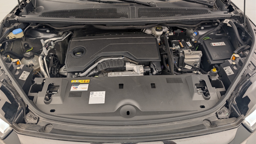 Peugeot 5008 Hybrid 136 e-DCS6 Allure