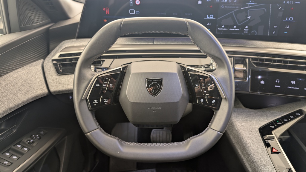 Peugeot 5008 Hybrid 136 e-DCS6 Allure