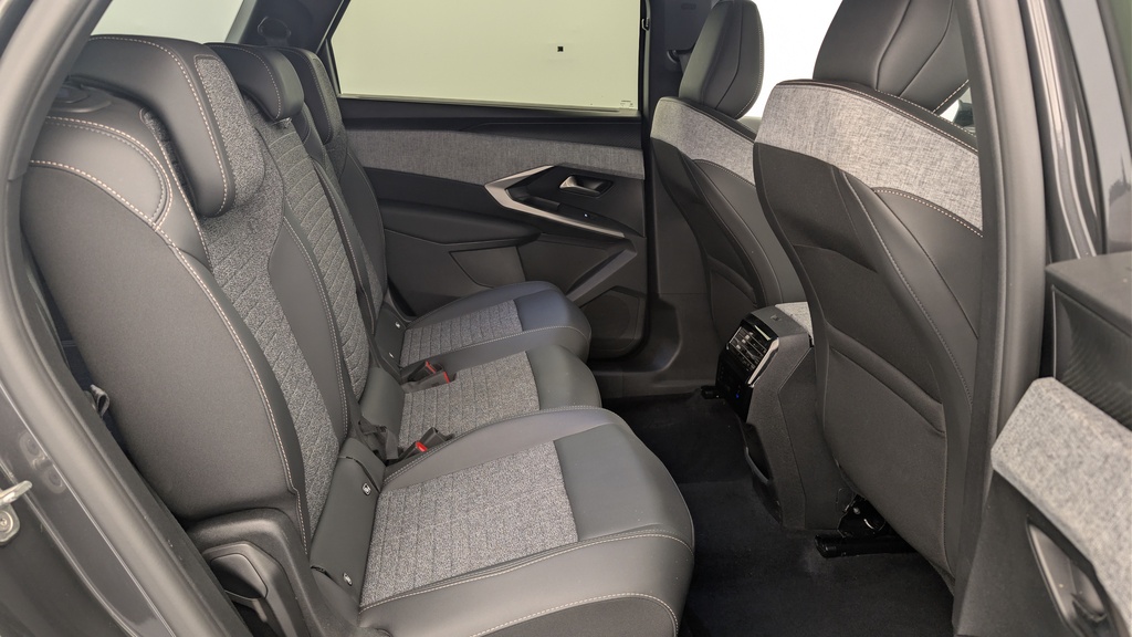 Peugeot 5008 Hybrid 136 e-DCS6 Allure
