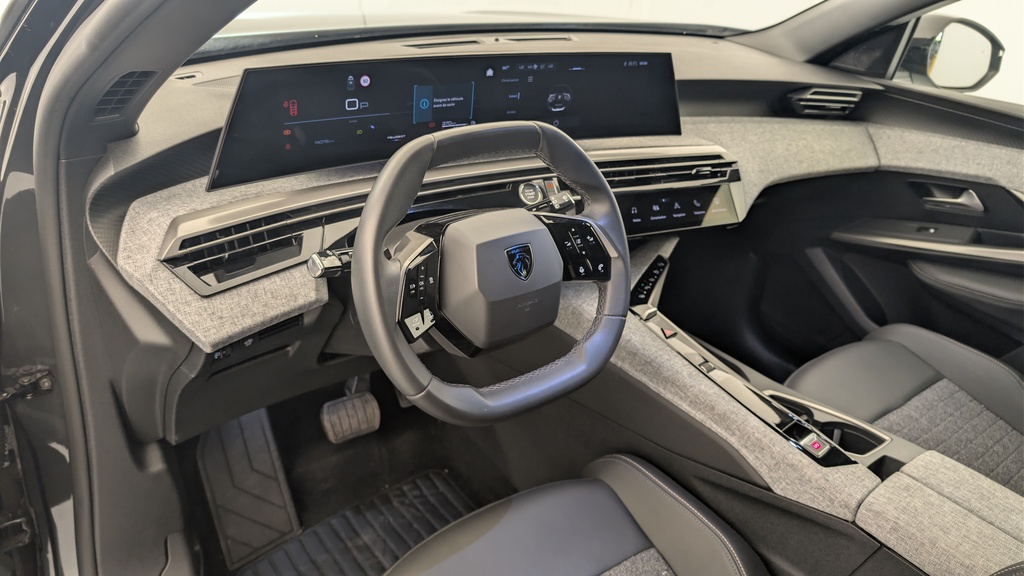 Peugeot 5008 Hybrid 136 e-DCS6 Allure