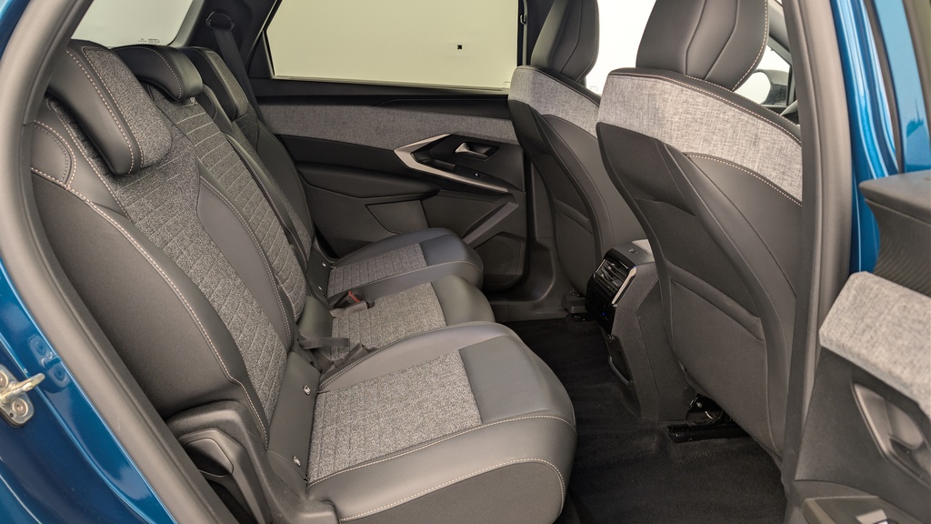Peugeot 5008 HYBRID 145 CH E-DCS6 ALLURE