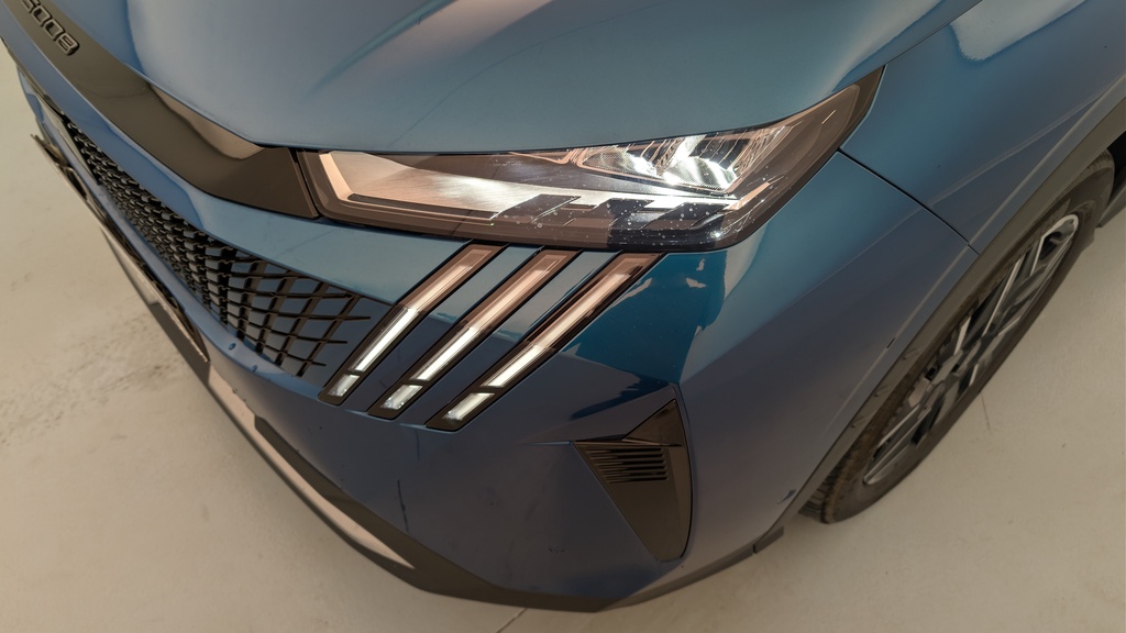 Peugeot 5008 HYBRID 145 CH E-DCS6 ALLURE