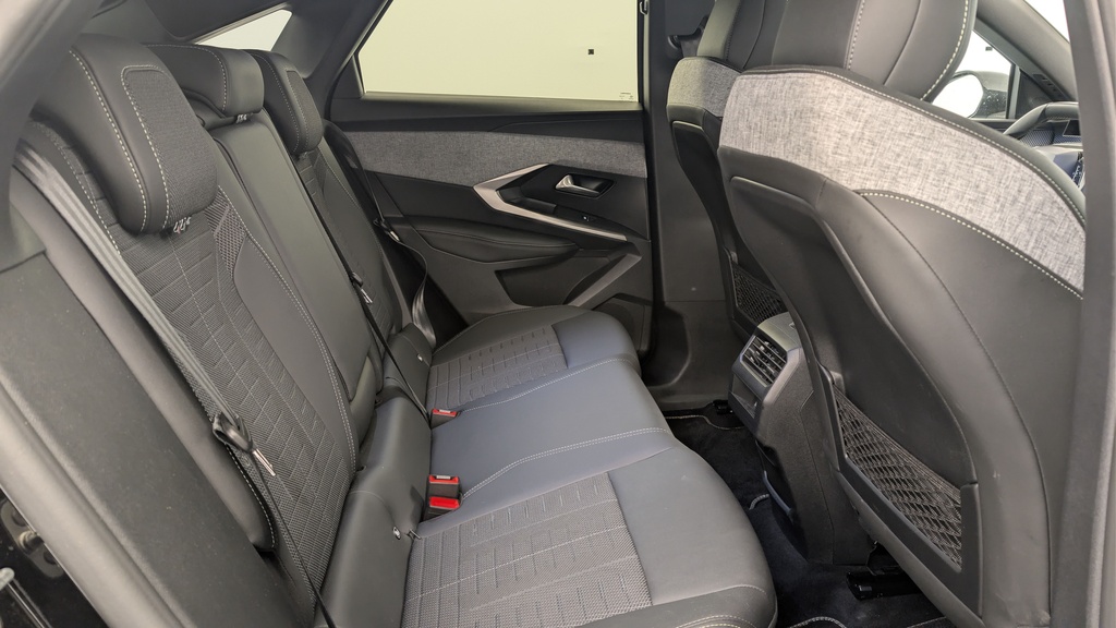 Peugeot 3008 Hybrid 145 e-DCS6 GT