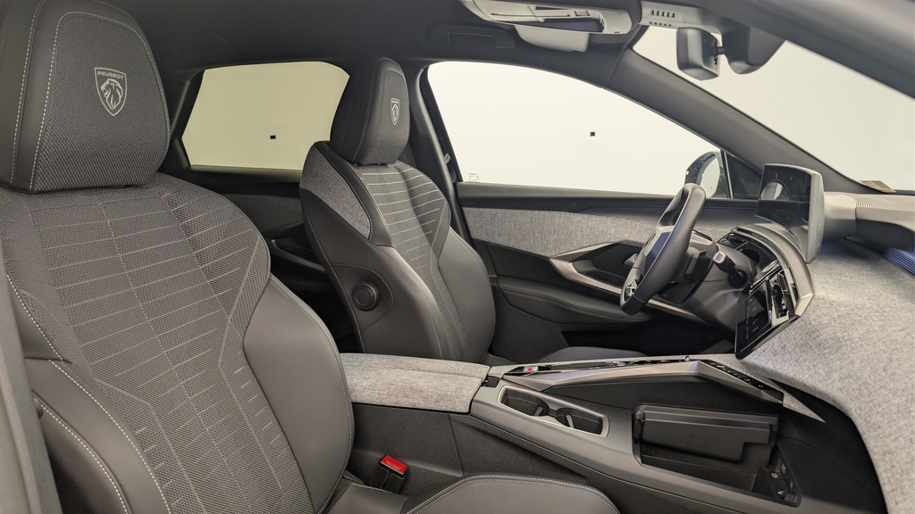 Peugeot 3008 Hybrid 145 e-DCS6 GT