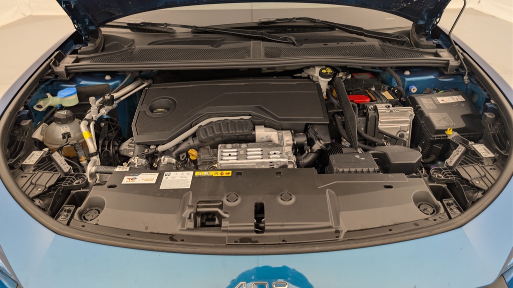 Peugeot 408 Hybrid 145 e-DCS6 Allure