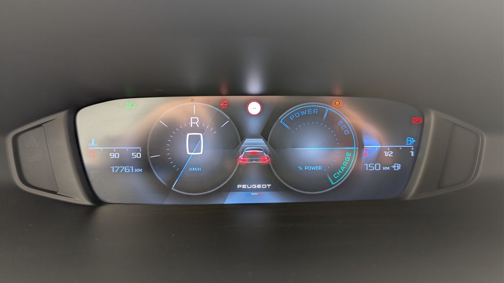Peugeot 408 Hybrid 145 e-DCS6 Allure