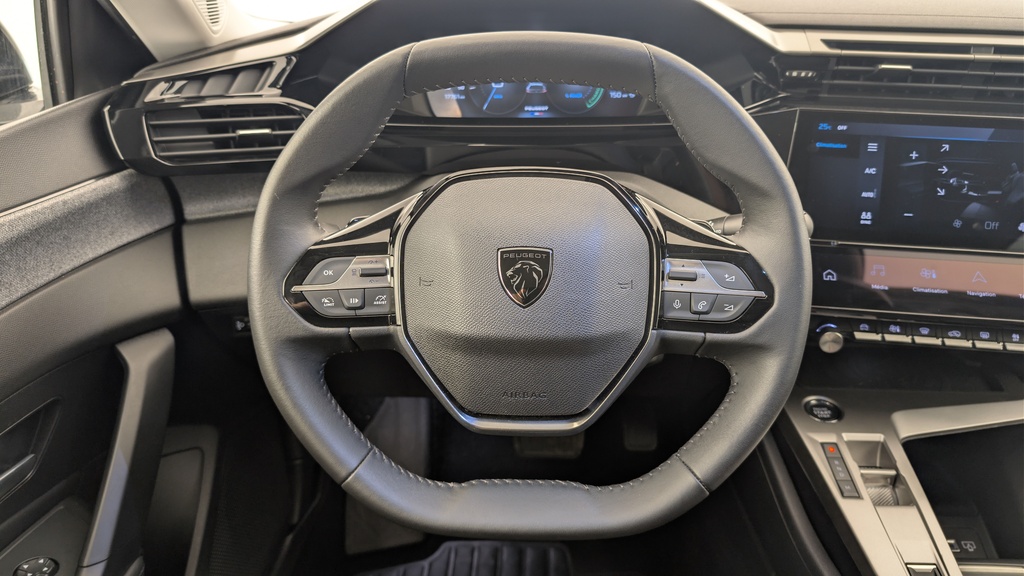 Peugeot 408 Hybrid 145 e-DCS6 Allure