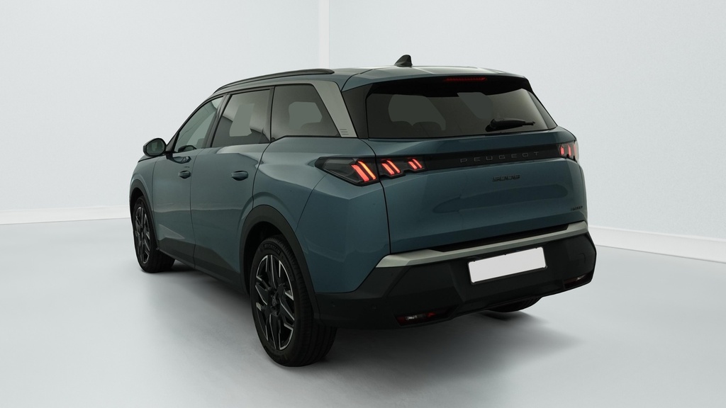 Peugeot 5008 HYBRID 145 CH E-DCS6 ALLURE