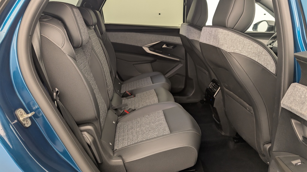 Peugeot 5008 HYBRID 145 CH E-DCS6 ALLURE
