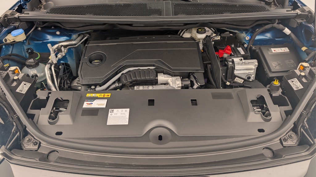 Peugeot 5008 HYBRID 145 CH E-DCS6 ALLURE