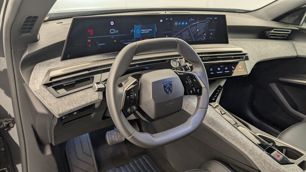 Peugeot 5008 HYBRID 145 CH E-DCS6 ALLURE