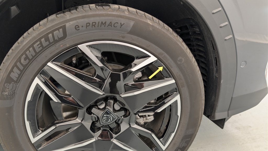 Peugeot 5008 HYBRID 145 CH E-DCS6 ALLURE