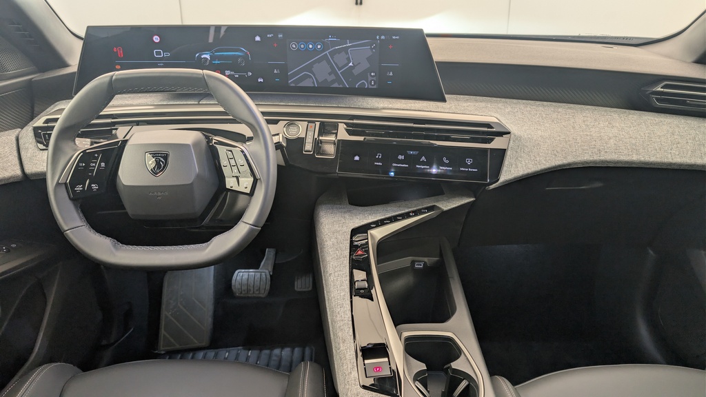 Peugeot 5008 HYBRID 145 CH E-DCS6 ALLURE