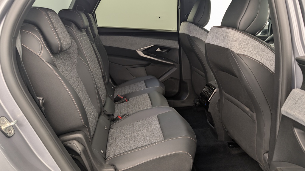 Peugeot 5008 HYBRID 145 CH E-DCS6 ALLURE