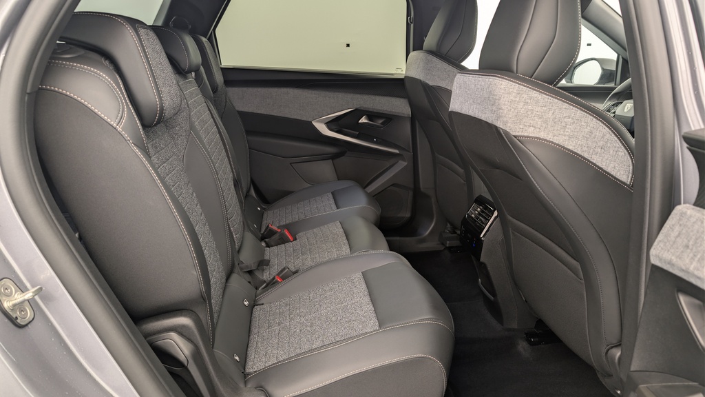 Peugeot 5008 HYBRID 145 CH E-DCS6 ALLURE
