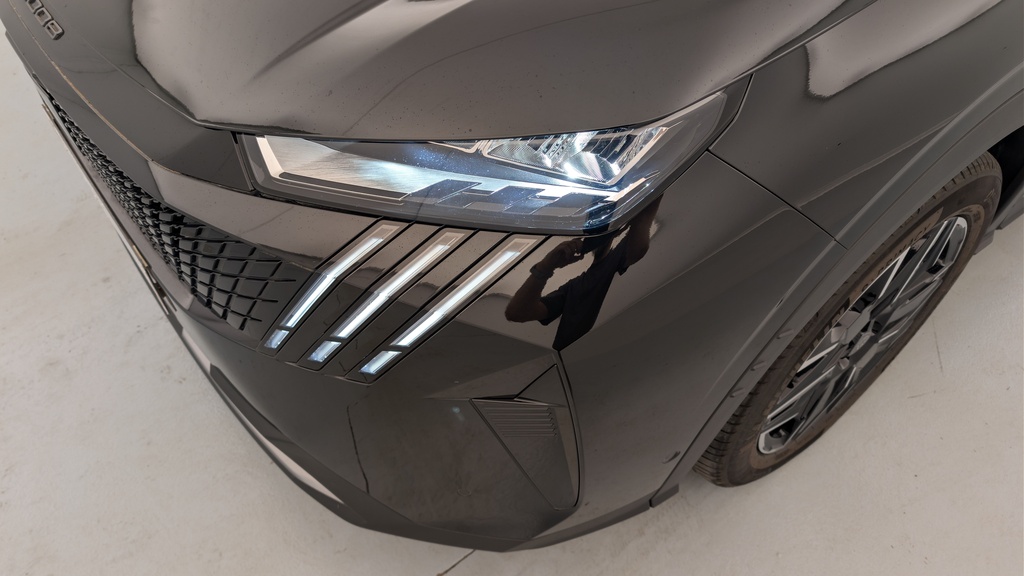Peugeot 5008 HYBRID 145 CH E-DCS6 ALLURE