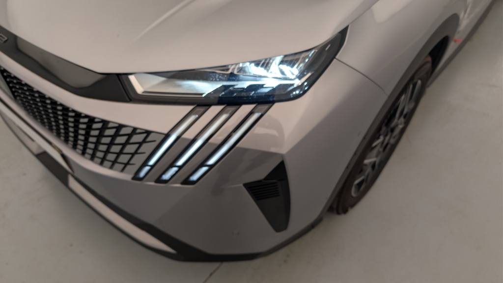 Peugeot 3008 Hybrid 145 e-DCS6 Allure