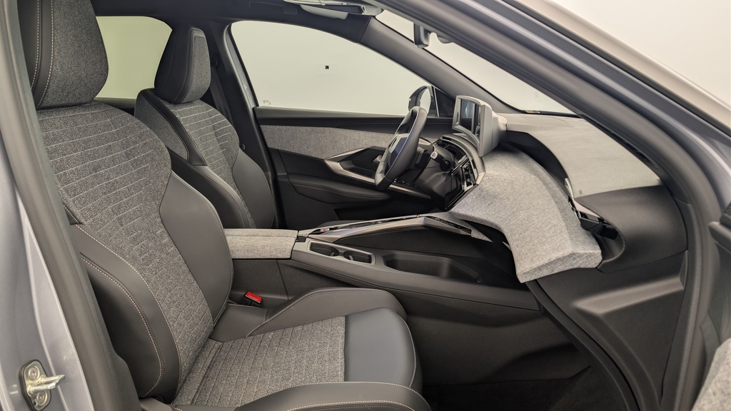 Peugeot 3008 Hybrid 145 e-DCS6 Allure