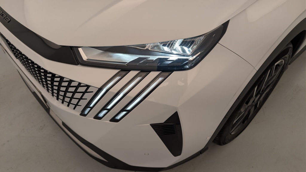 Peugeot 3008 Hybrid 145 e-DCS6 Allure