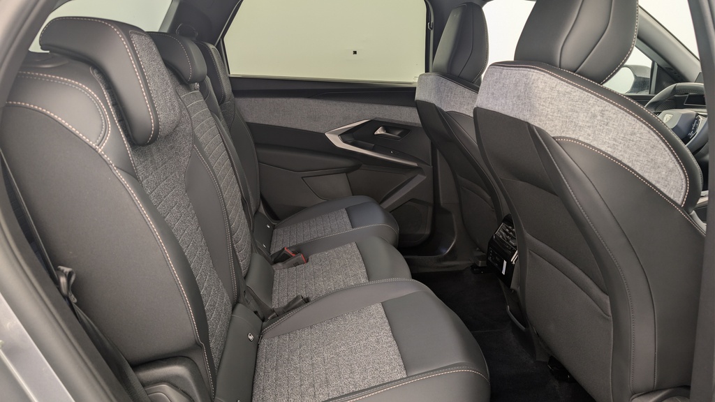 Peugeot 5008 HYBRID 145 CH E-DCS6 ALLURE