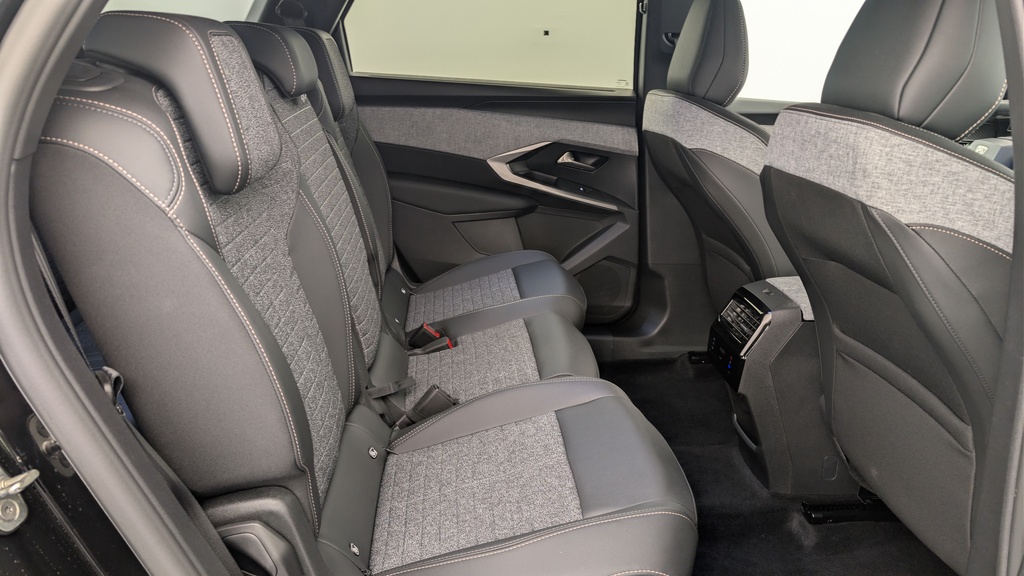 Peugeot 5008 HYBRID 145 CH E-DCS6 ALLURE
