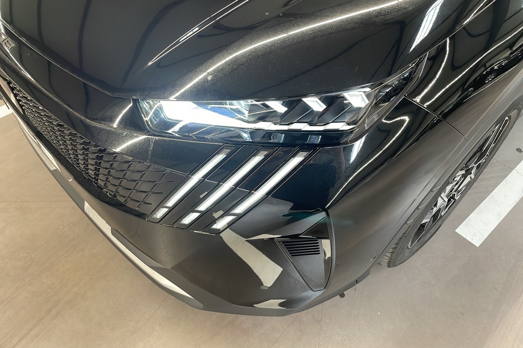Peugeot 5008 HYBRID 145CH E-DCS6 GT