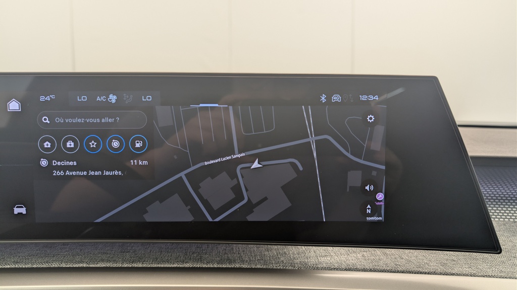 Peugeot 5008 HYBRID 145CH E-DCS6 GT