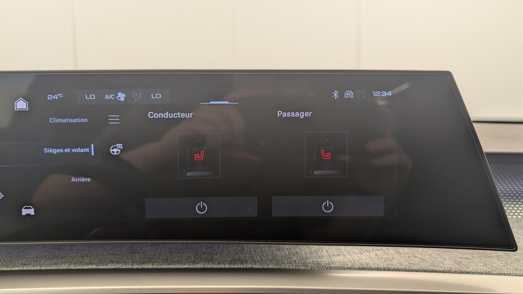 Peugeot 5008 HYBRID 145CH E-DCS6 GT