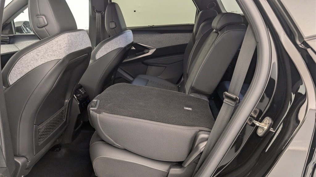Peugeot 5008 HYBRID 145CH E-DCS6 GT