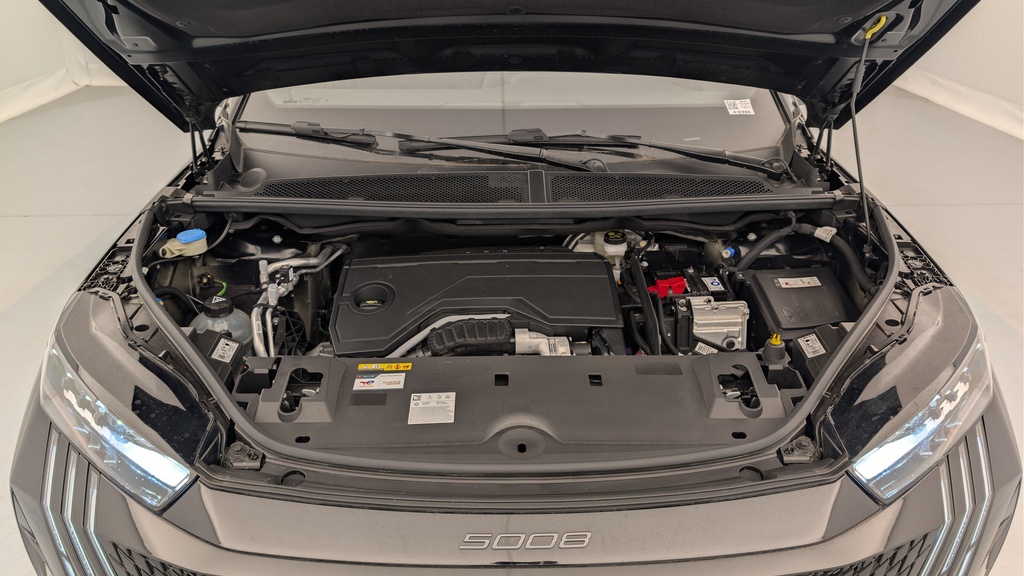 Peugeot 5008 HYBRID 145CH E-DCS6 GT