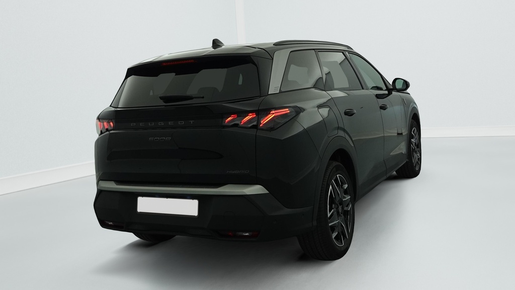 Peugeot 5008 HYBRID 145CH E-DCS6 GT