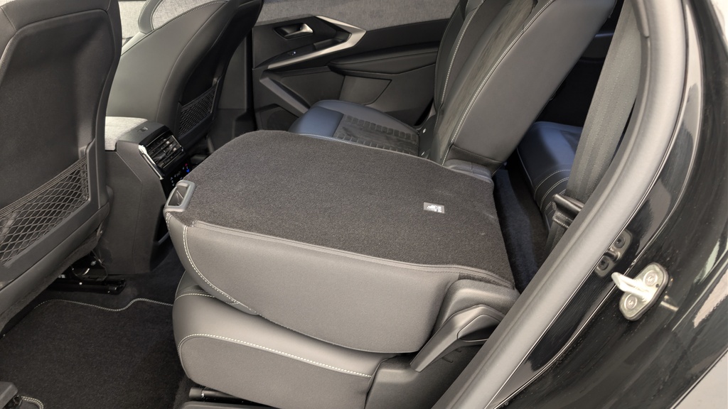 Peugeot 5008 HYBRID 145CH E-DCS6 GT