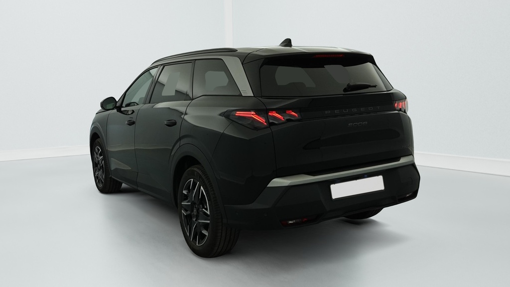 Peugeot 5008 HYBRID 145CH E-DCS6 GT