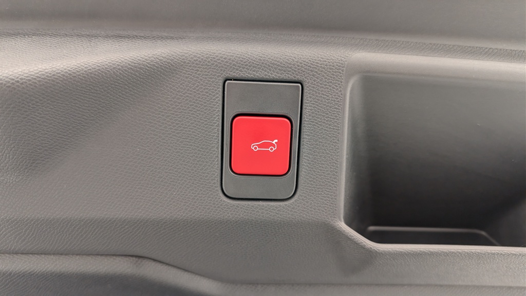 Peugeot 5008 HYBRID 145CH E-DCS6 GT