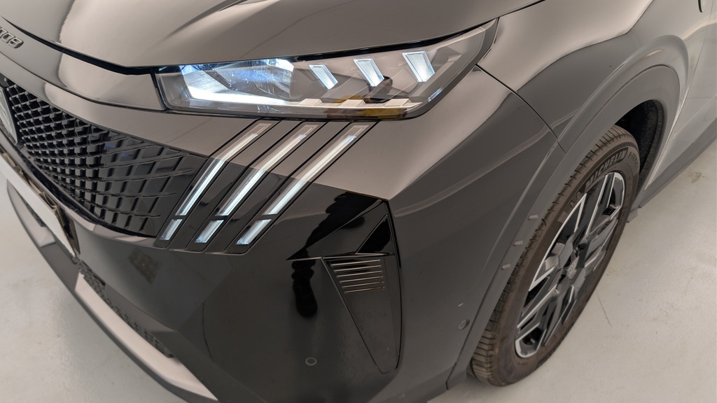 Peugeot 5008 HYBRID 145CH E-DCS6 GT
